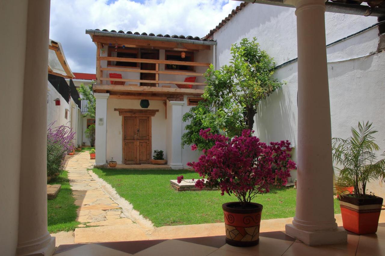 Gaia Guest House San Cristobal de las Casas Exterior photo